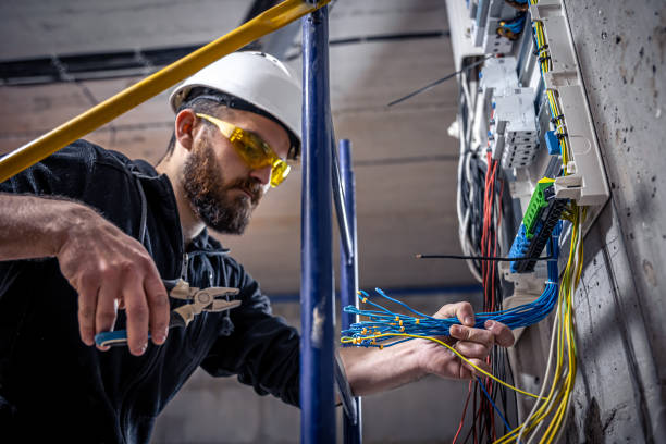 Best Affordable Emergency Electrician  in Spring Valley, NY